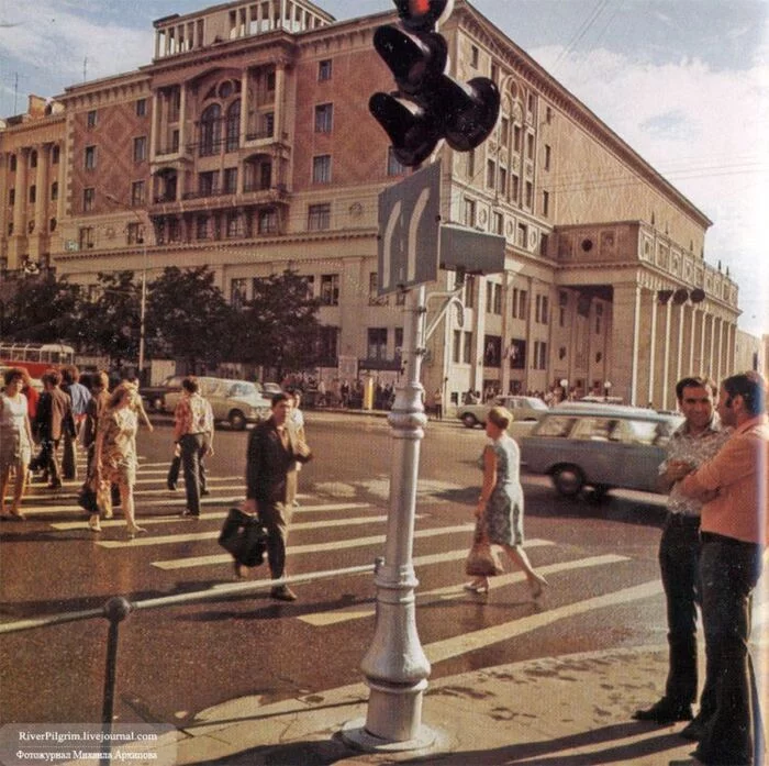 MOSCOW AND MUSCOVITES, 1977 - Old photo, the USSR, Moscow, 70th, Longpost