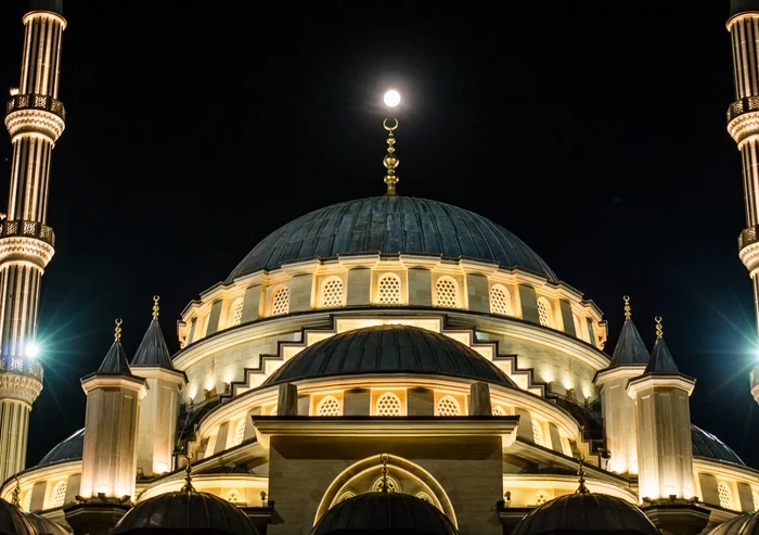 Reply to post Istanbul - My, The photo, moon, Night, Chechnya, Heart of Chechnya Mosque, Reply to post