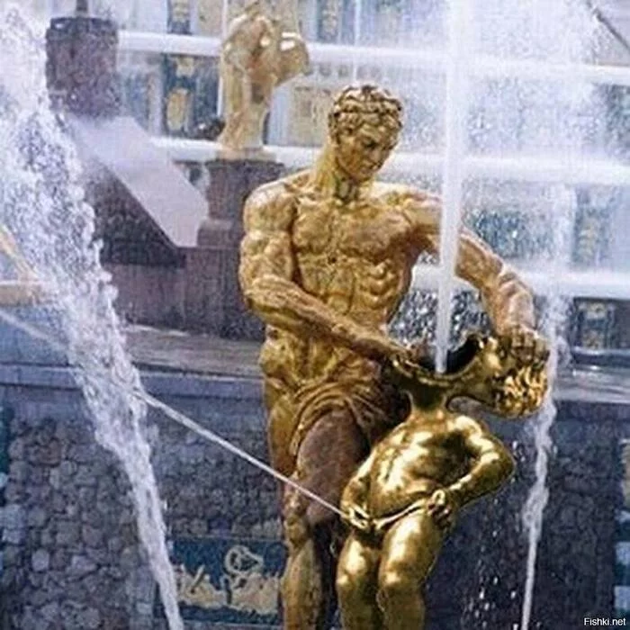 Samson tears open the mouth of a pissing boy - Fountain, Pissing boy, Humor