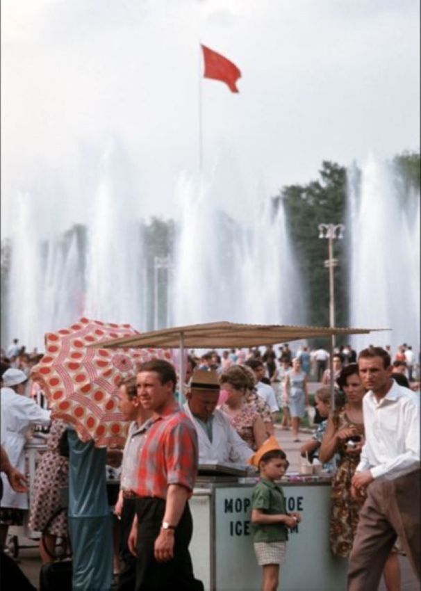 GREETINGS FROM MOSCOW AT THE END OF THE SIXties - the USSR, 60th, Old photo, Longpost, The photo, Moscow