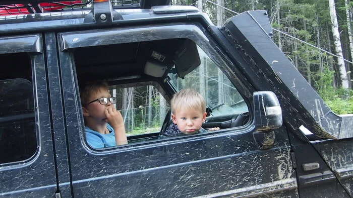 Do you like to win off-road? - My, Jeeping, Dirt, Children, Gelendvagen