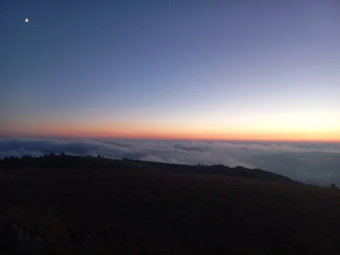 Walk above the clouds - My, The mountains, Evening, Mobile photography, Sky