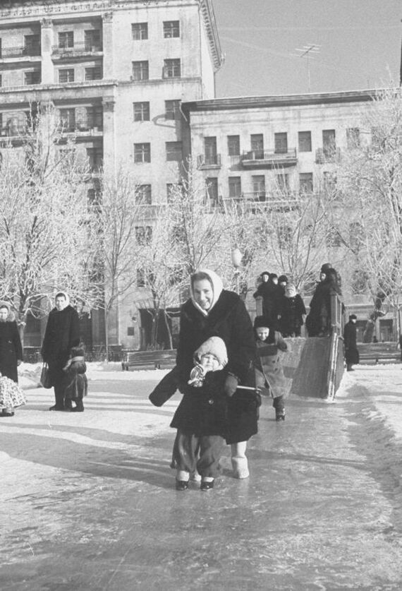 MOSCOW AND MUSCOVITES IN THE WINTER OF 1959 - the USSR, 50th, Old photo, Longpost, Black and white photo, Moscow