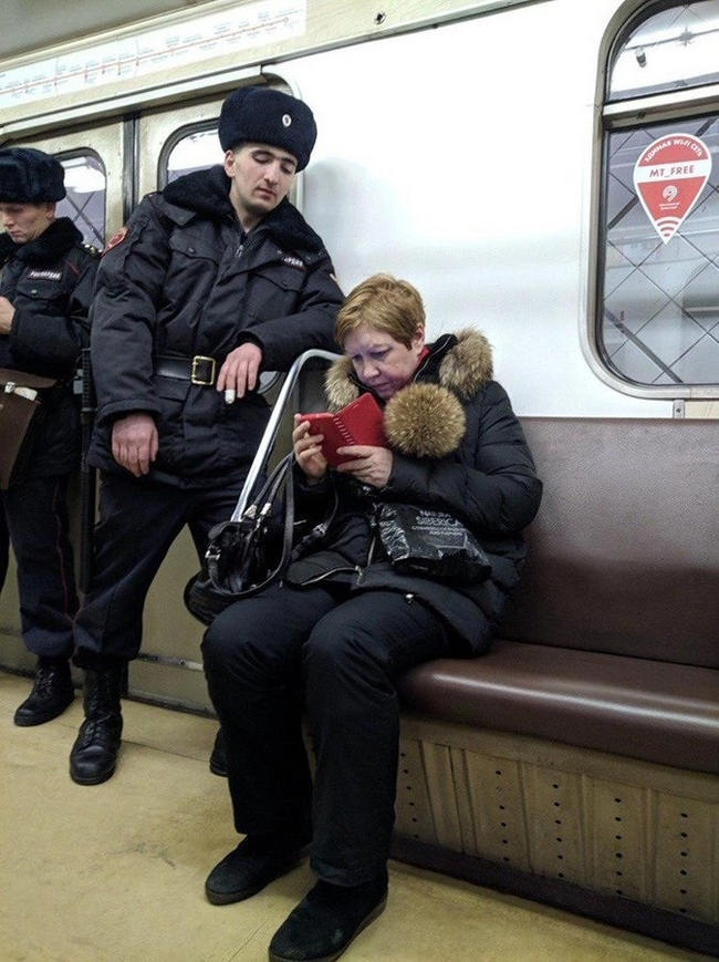 Ещё одно доказательство что твоя переписка под контролем