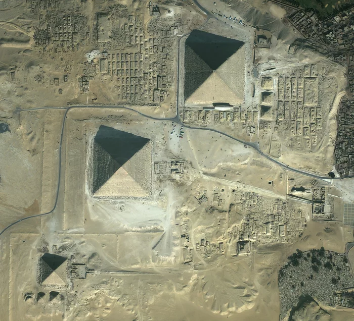 Ancient Egyptian pyramid aerial view (Pyramid of Khafre) - Archeology, Around the world, Scientists, Research, Egypt, Drone, Informative, Professional shooting, Drone, Pyramid, Pyramids of Egypt, Aerogrill, Aerial photography, Longpost, Ancient Egypt