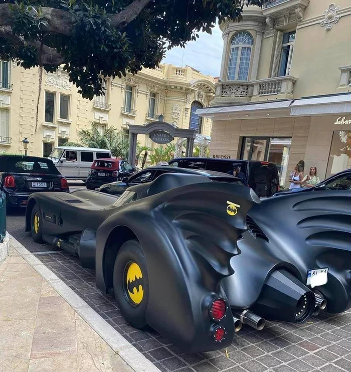 A new hero has arrived in town - Batman, Batmobile, Spain