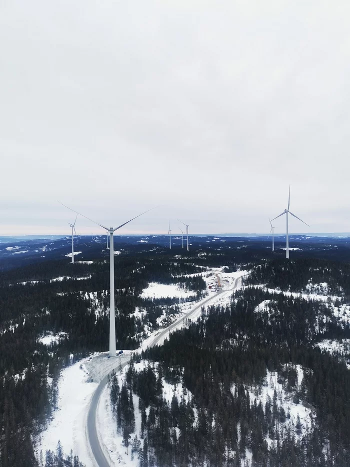 Wind generators of the country of trolls - My, Norway, Work, Wind generator, Mobile photography, Longpost