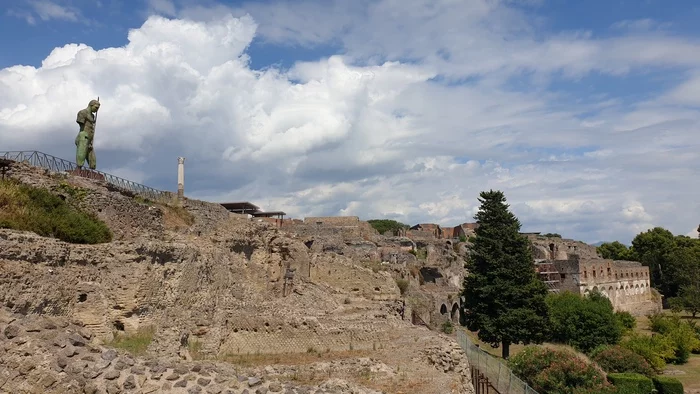 And a little more from there - Pompeii, Excavations, Vacation, Italy, Longpost