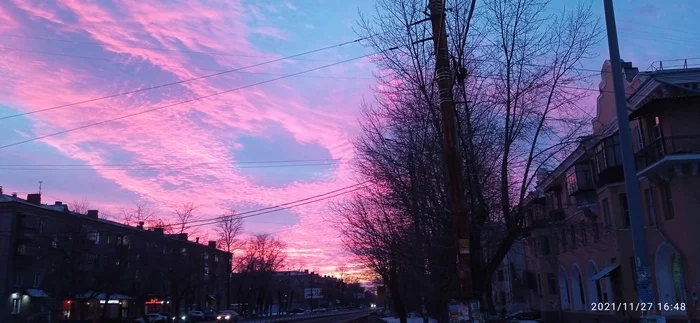 Sunset in Chelyabinsk - My, Sunset, Clouds, Autumn, Chelyabinsk, The photo