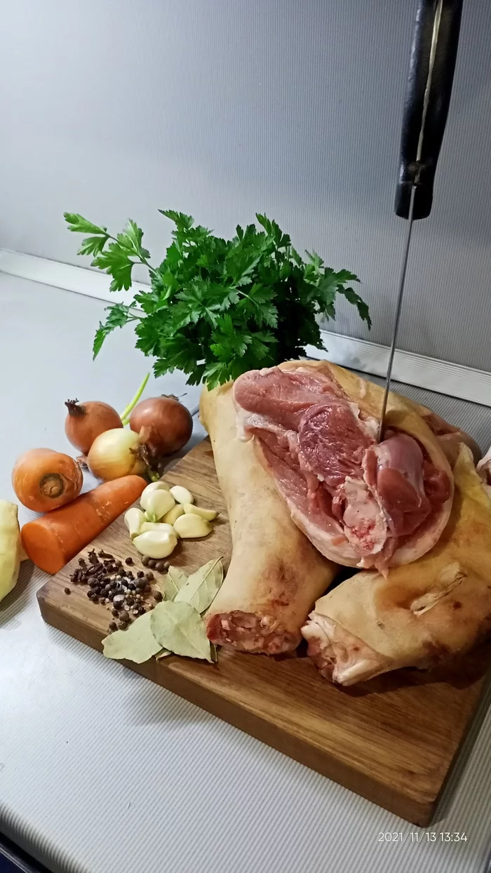 Pork knuckle in beer with stewed cabbage - My, Kazan, Shank, Recipe, Dinner, Preparation, Longpost