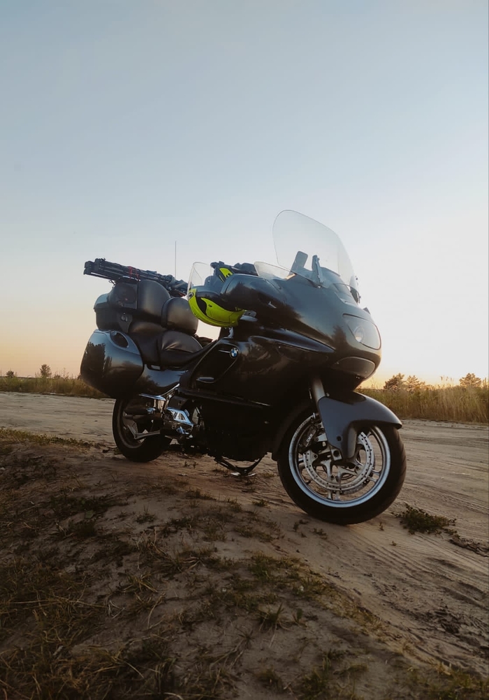 Закат. Не, ну а че, все постят