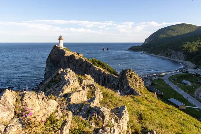 Lighthouse Rudny on Cape Briner - My, Дальний Восток, Lighthouse, Primorsky Krai, Travels, Landscape, Ore Pier, The photo, Sea, Japanese Sea, sights, Longpost
