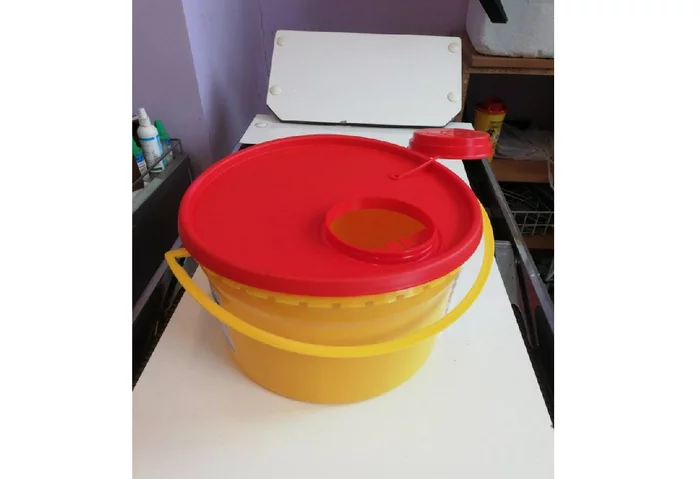 WetBike | And here's a bucket for your needles! - My, Pets, Czech, Veterinary, Profession, Vet, Work, Longpost