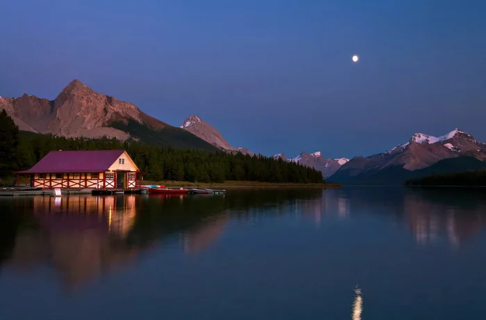 Far from civilization - The photo, Nature, Beautiful, beauty, beauty of nature, Night, moon, Evening, The mountains