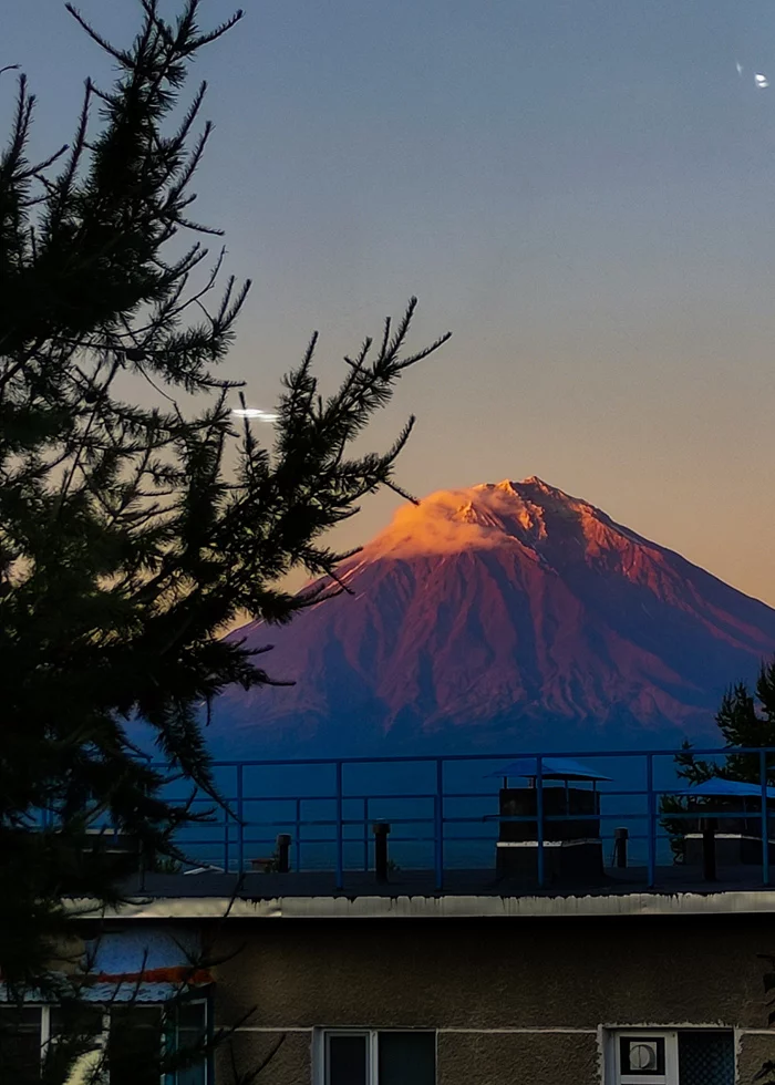 Koryaksky volcano. Kamchatka - My, Russia, Kamchatka, Volcano, The mountains, Travels, Koryaksky Volcano, The photo