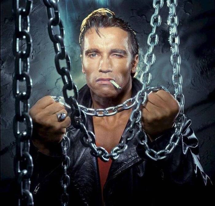 Arnold Schwarzenegger, 1985 - Arnold Schwarzenegger, Chain, The photo