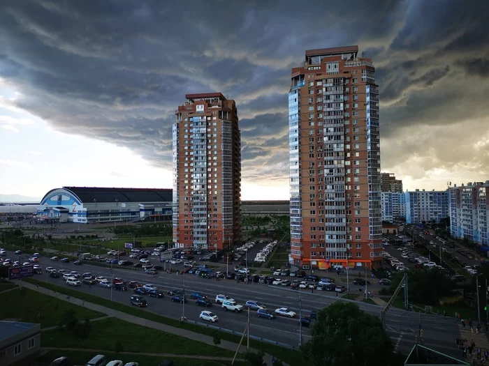 День независимости... - Моё, Облака, Хабаровск, Погода, Городская среда