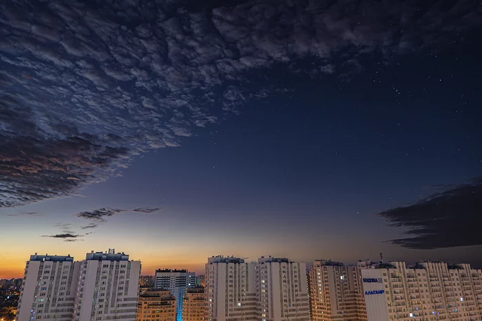 Happy birthday, beloved city!... - My, Sunrise, Stars, Cirrus clouds, Odessa, Sky, Astrophoto, Landscape, Town, Clouds, Starry sky