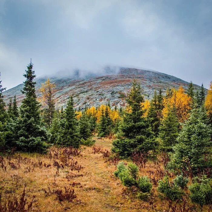 Foggy Iremel with hints of coming autumn - Southern Urals, Ural, Bashkortostan, Chelyabinsk region, The mountains, The nature of Russia, Travel across Russia, beauty of nature, Tourism, The photo, Iremel