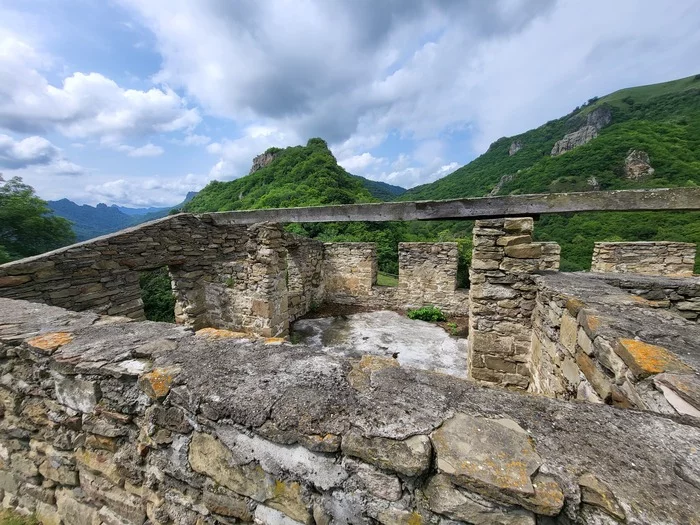 How I was in the temples of the X-XI centuries (KCHR) - My, Temple, sights, Archeology, Architecture, Longpost, Karachay-Cherkessia
