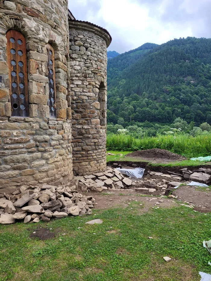 In continuation of the post How I was in the temples of the X-XI centuries (KChR) - My, Temple, Architecture, sights, Caucasus, Longpost