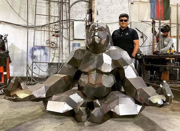 Welding a polygonal figure of a gorilla made of steel 1.5 mm - My, Metal products, Steel, Welding, Papercraft, Metal, Video, Vertical video, Longpost, Decor