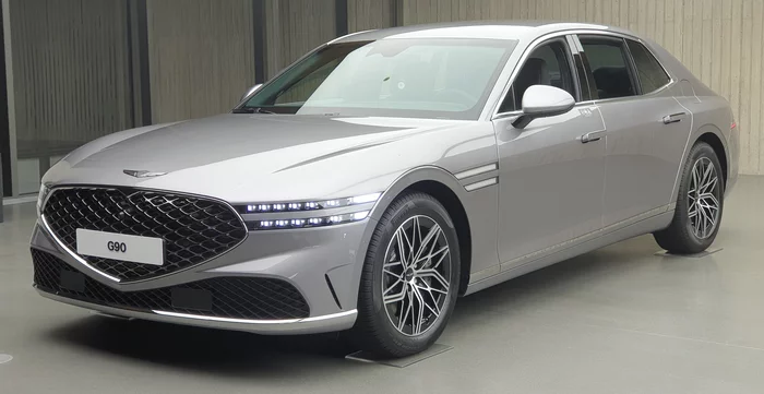 Governor Klychkov explained the appearance of the Genesis G90 in the government with a gift from businessmen - Politics, news, Officials, Genesis, The governor, Presents, Businessmen, Text
