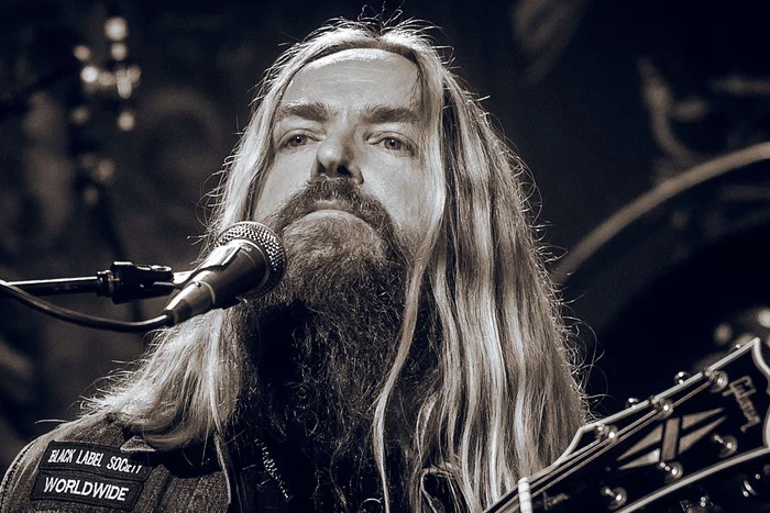 BLACK LABEL SOCIETY and his Zakk Wylde (OZZY OSBOURNE) only get cooler over the years! - Good music, Hard rock, Black label society, Zakk Wylde, Youtube, Longpost, Video