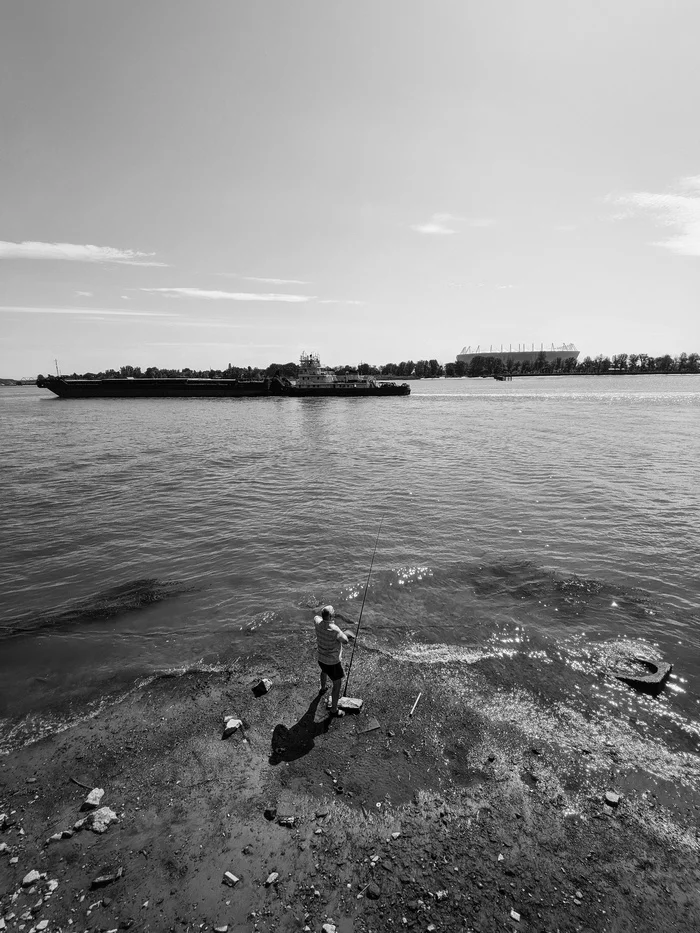 On hook - My, Travels, Russia, Rostov-on-Don, Don, Quiet Don, Mobile photography, The photo, Black and white, Longpost, Fishing, Fishermen, Ship, River