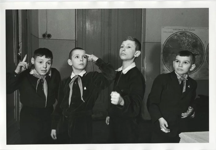 Boys, Losinoostrovskaya school No. 57, 1953 - Old photo, Pioneers, Elk Island, Black and white photo, 50th, 1953, История России, the USSR, History of the USSR