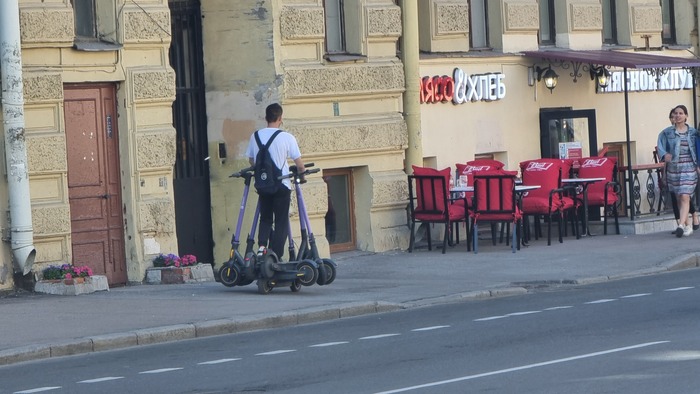 Босс электросамокатчиков