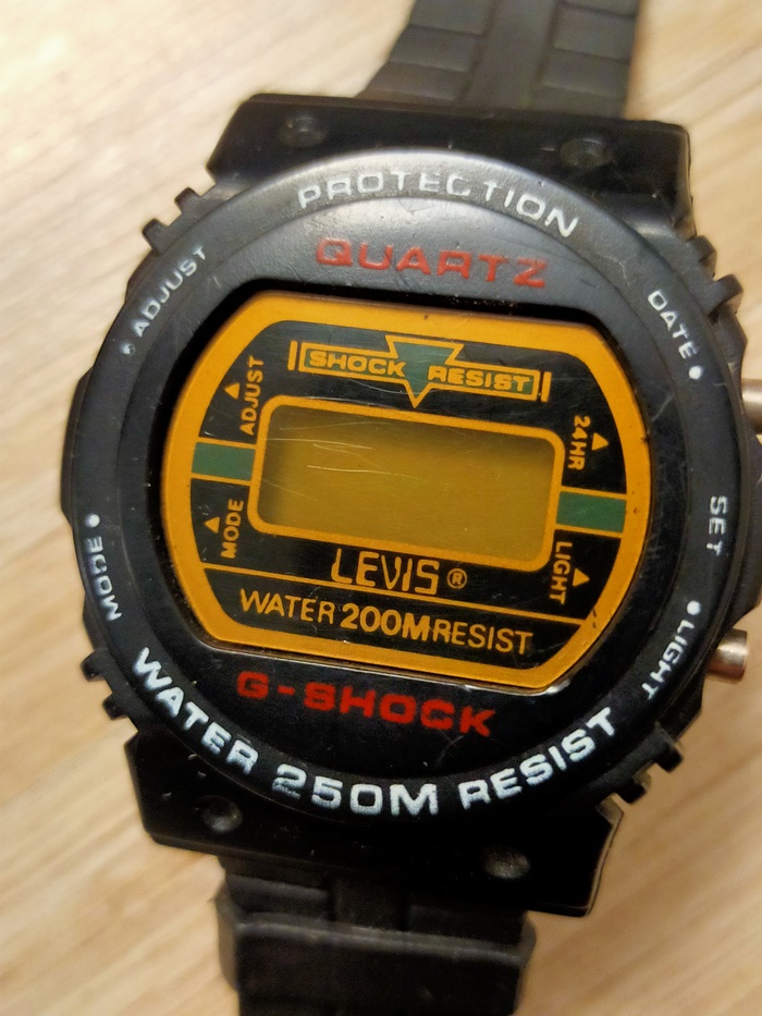    .Levis &amp; G-Shock