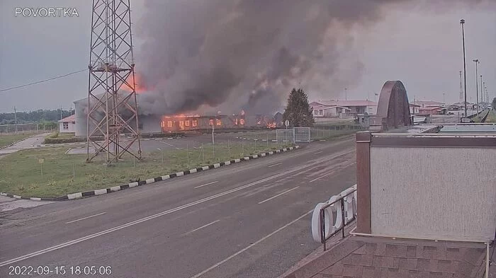 В Белгородской области горит таможенный пункт - Белгород, Белгородская область, Таможня, Пожар, Огонь