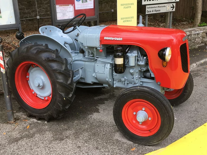 When you tell your friends that your grandmother has a Lamborghini in the country - My, Economy, Sports car, Story, Ferrari, Lamborghini, Car history, League of Historians, Tractor