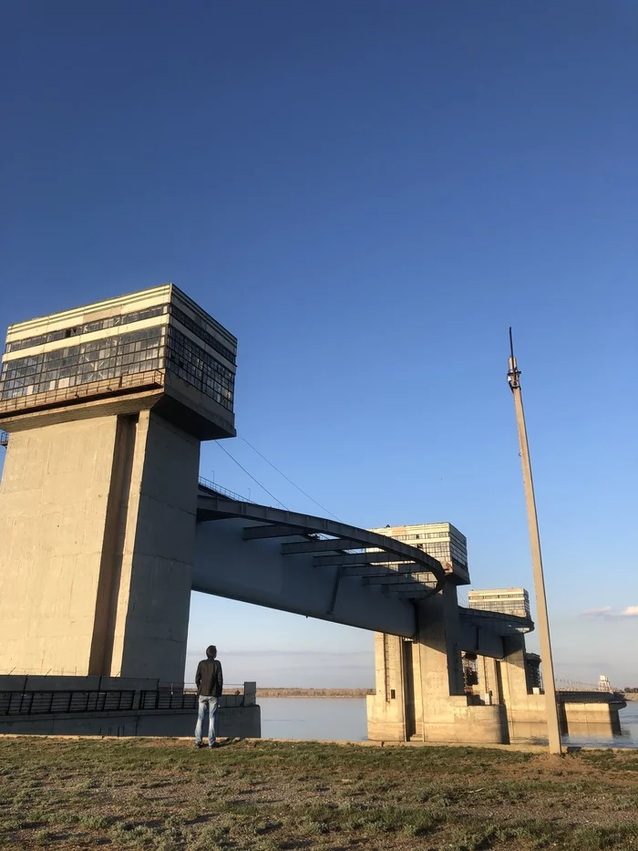 Mighty. Expensive. Brilliant. Not up to date - My, Engineering, Dam, River, Volga river, Tourism, Russia, Longpost, Video, Astrakhan