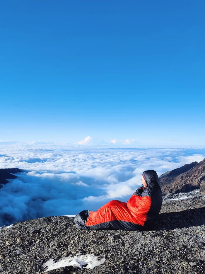 Higher than clouds - My, Travels, Adventures, The photo, Mountaineering, Kazbek, Landscape, Nature, The mountains, Caucasus, Caucasus mountains, Tourism