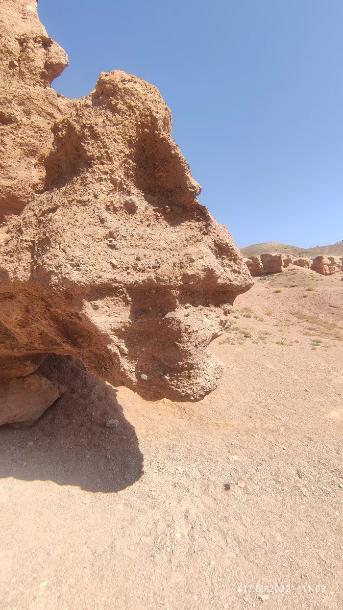 As if someone is watching - My, The photo, Charyn canyon, Travels, Pareidolia