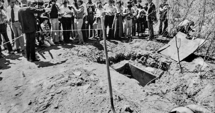 Похороненные заживо в Дэйриленде Cat_cat, История, Текст, Похищение, США, Дети, Длиннопост, Повтор, Негатив Похороненные заживо в Дэйриленде Cat_cat, История, Текст, Похищение, США, Дети, Длиннопост, Повтор, Негатив