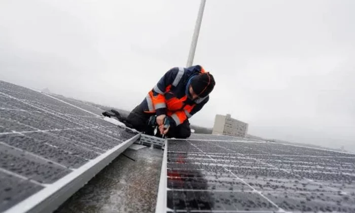 Quartz: Europe replaces energy dependence on Russia with solar dependence on China - Politics, European Union, Russia, Business, China, Translated by myself, Solar panels