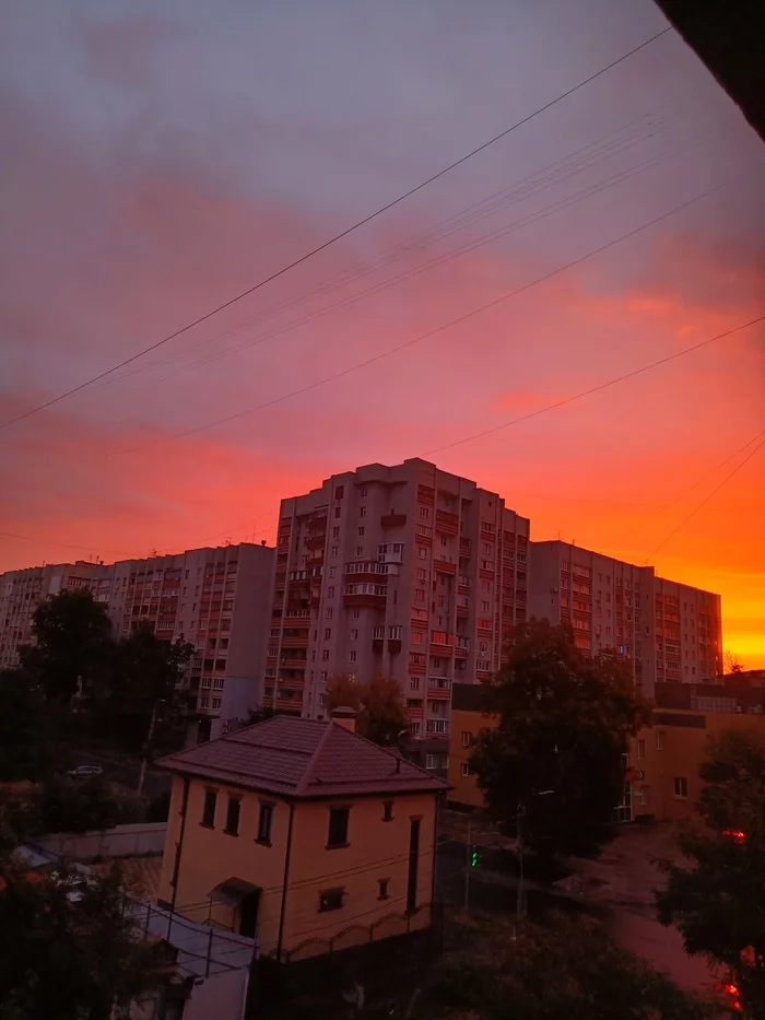 fiery dawn - My, Mobile photography, dawn, Sky, The sun, Fire, Sunrises and sunsets, beauty, Silence
