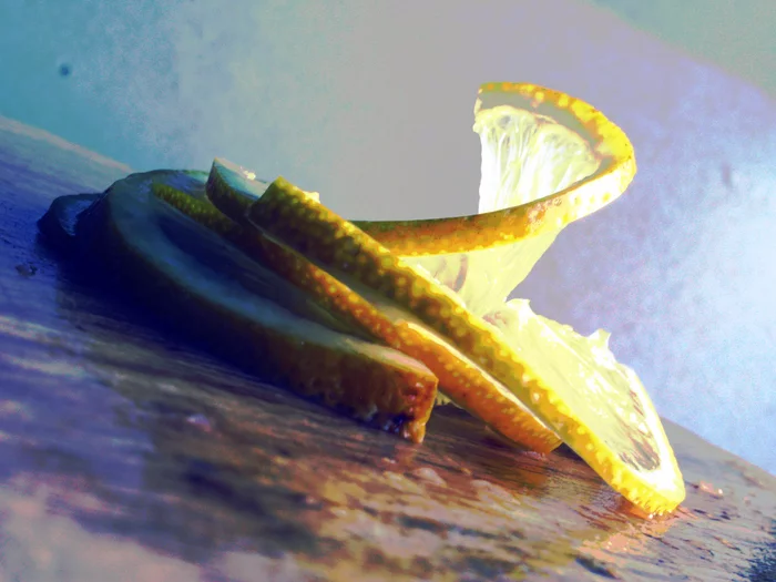 Lemon peels: still life - My, The photo, Still life, Lemon, Tree, Cutting board, Against the Light, Photo processing, Yellow