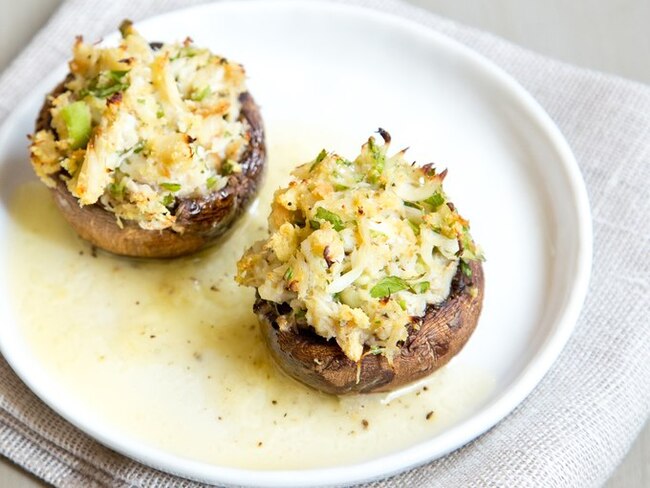 Mushrooms stuffed with guacamole - Snack, Recipe, Cooking, Yummy, Mushrooms