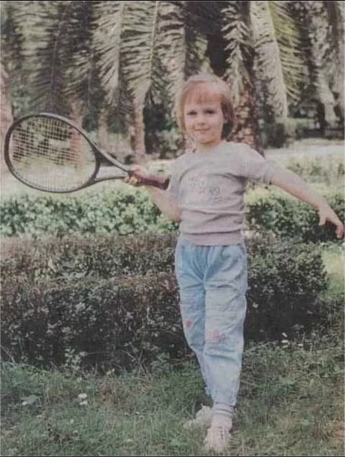 Maria Sharapova. - The photo, Old photo, Maria Sharapova, Childhood of the 90s, Sochi, Russia, Tennis