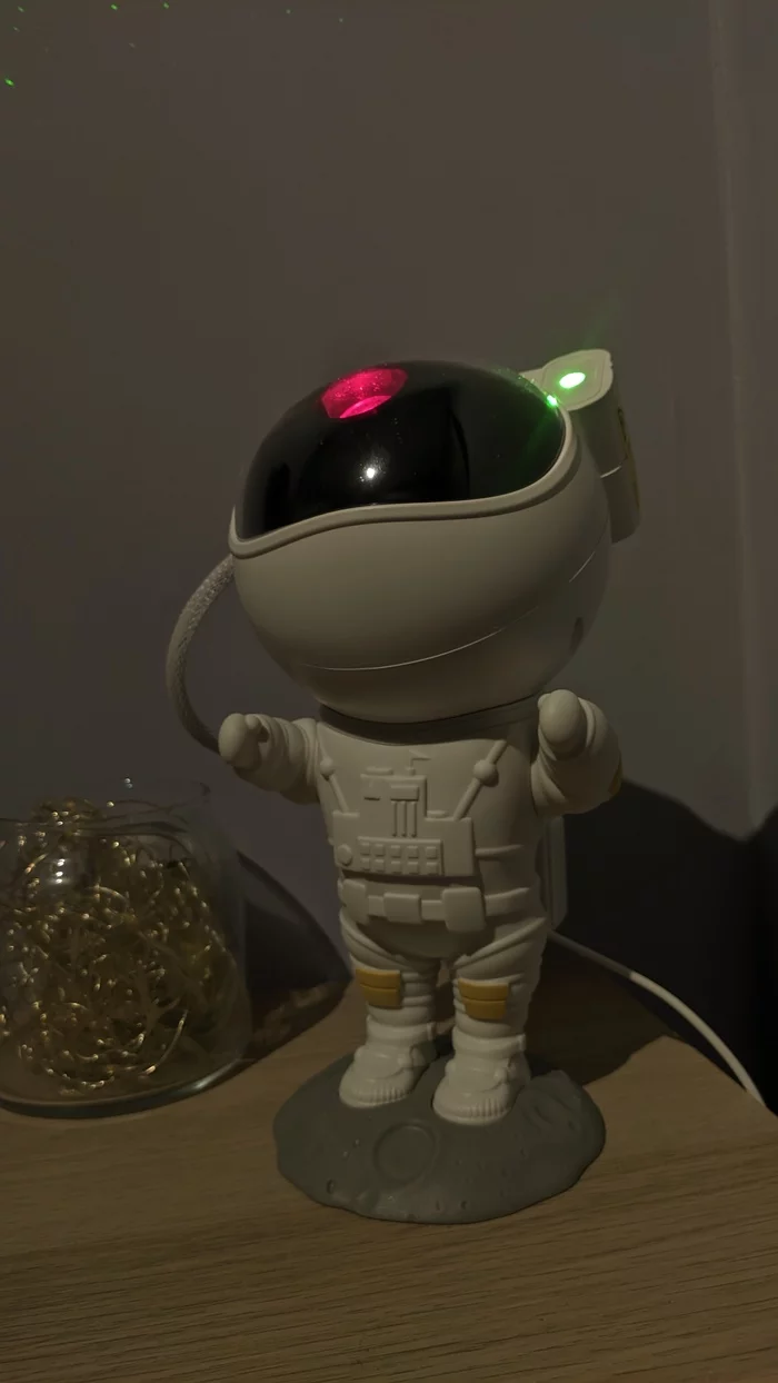 Astronaut - My, Toys, Projector, Night light, Space, Video, Longpost