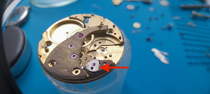 Рассмотрим работу предыдущего часового мастера Ремонт, Наручные часы, Часы, Хобби, Доверие, Хитрость, Совесть, Длиннопост