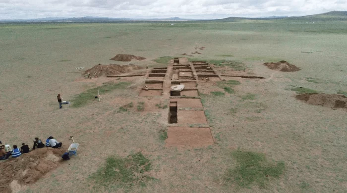 Archaeologists have discovered a complex in honor of the founder of the Second Turkic Khaganate - Archeology, Mongolia, Turks, Khaganate, Runes, Thane, China
