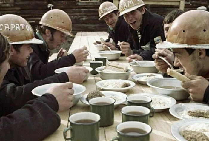 Camp kitchen without leaving work. - The photo, Old photo, Bam, 70th, the USSR, Made in USSR