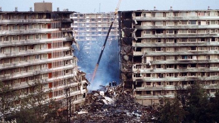 Девяностые. День за днём. 4 октября 1992 года