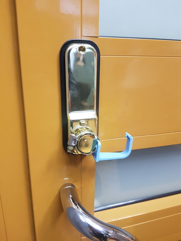 Я у мамы инженер