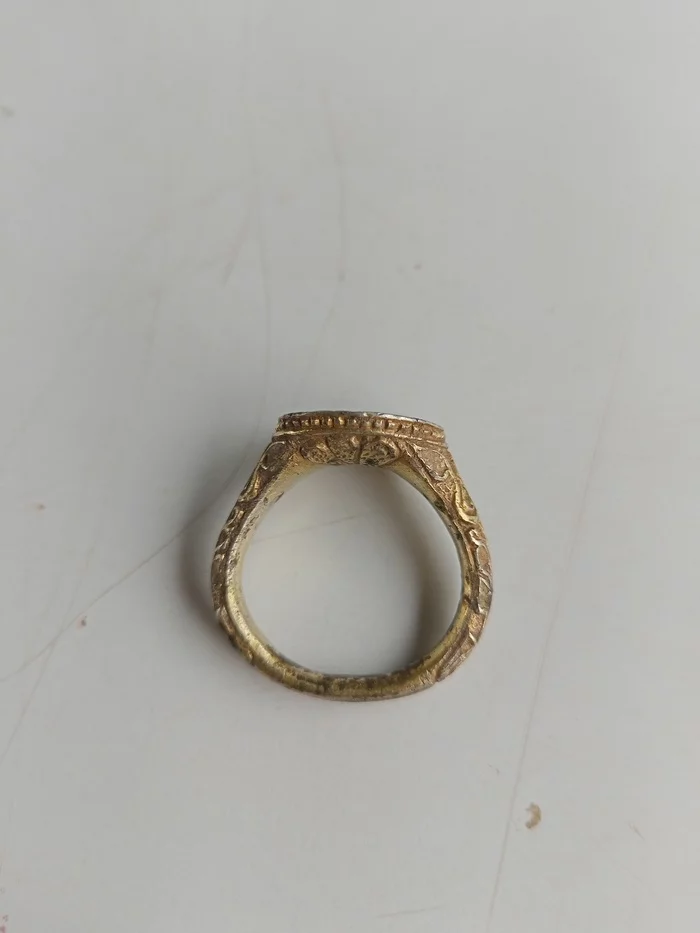 Comrades Pikabushniki, tell me please! - My, Archaeological finds, Ring, Longpost